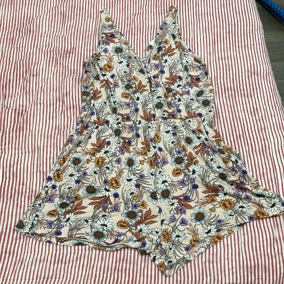 Jersey Romper - Picture 1 of 3